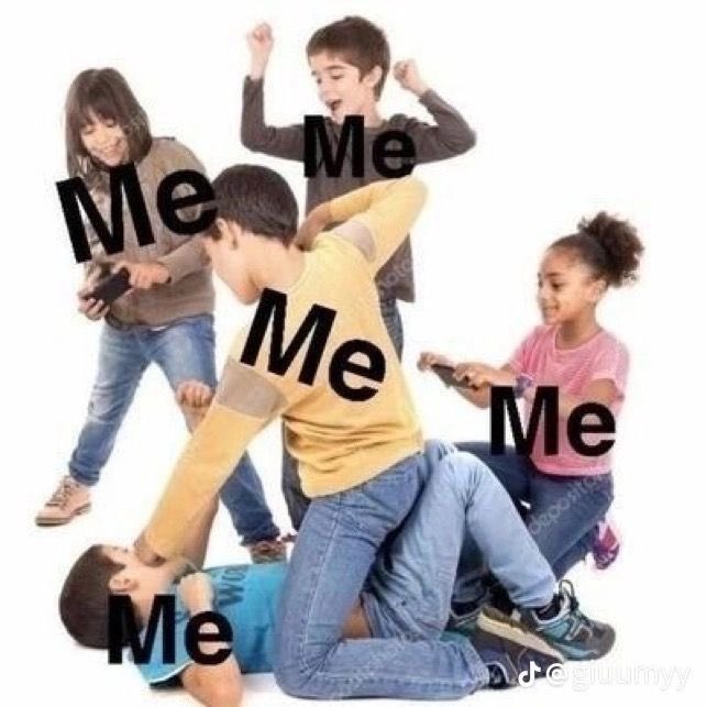 mis días se basan en levantarme temprano, odiar que no dormí absolutamente nada por acostarme a la 1am, decir que ya quiero que sean las 5 de la tarde para salir del trabajo y llegar a dormir, para al final terminar acostándome a la 1am otra vez