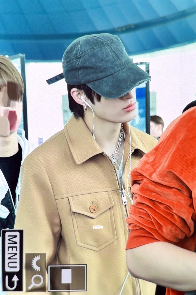 ᴡɪsʜ tweet media