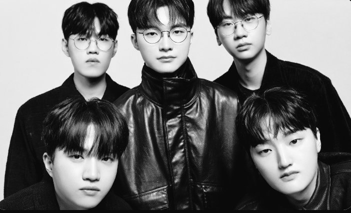 BROONERR tweet media