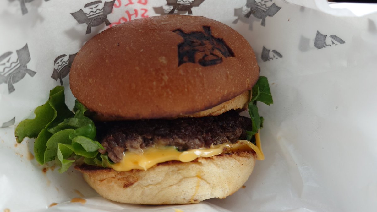 バイト@PSN復活 tweet media