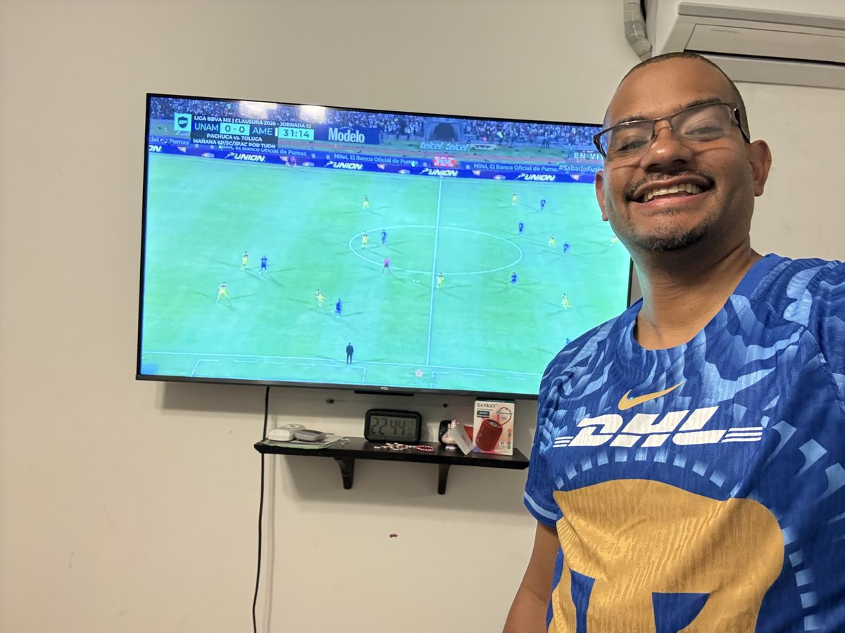 abogadol24's tweet photo. Saludos desde Panamá!!!
#SabadoFutbolero https://t.co/izoHdCYjOx