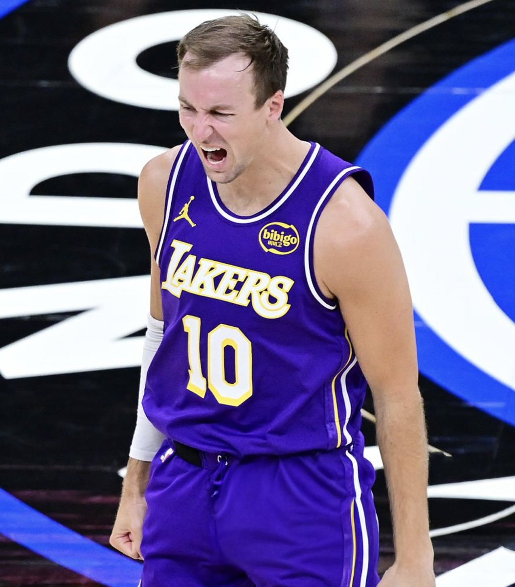 Polymarket Sports tweet media