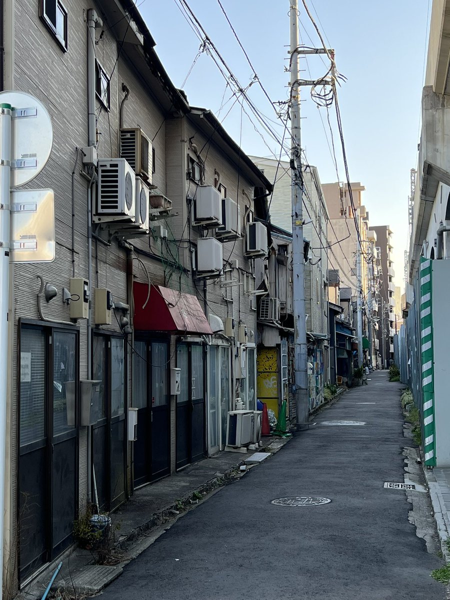 同行二人 tweet media