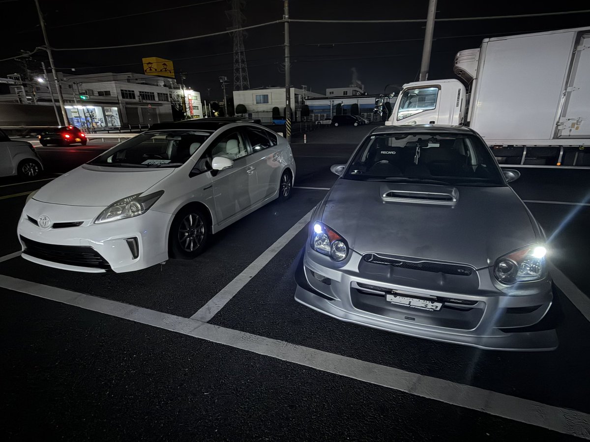 最後はやっぱりこの子でした〜
プリウスはいい車でした！！！！