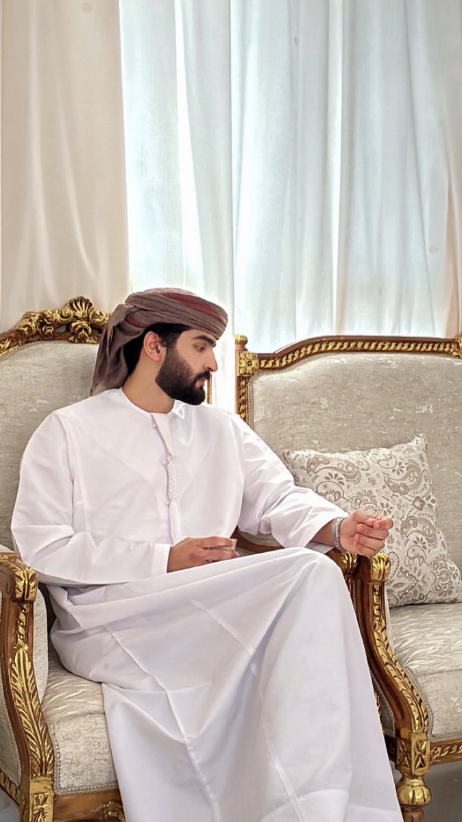8fp3i's tweet photo. اسولف لك . . كنك من الشوق قدامي https://t.co/fMdu6srNlk