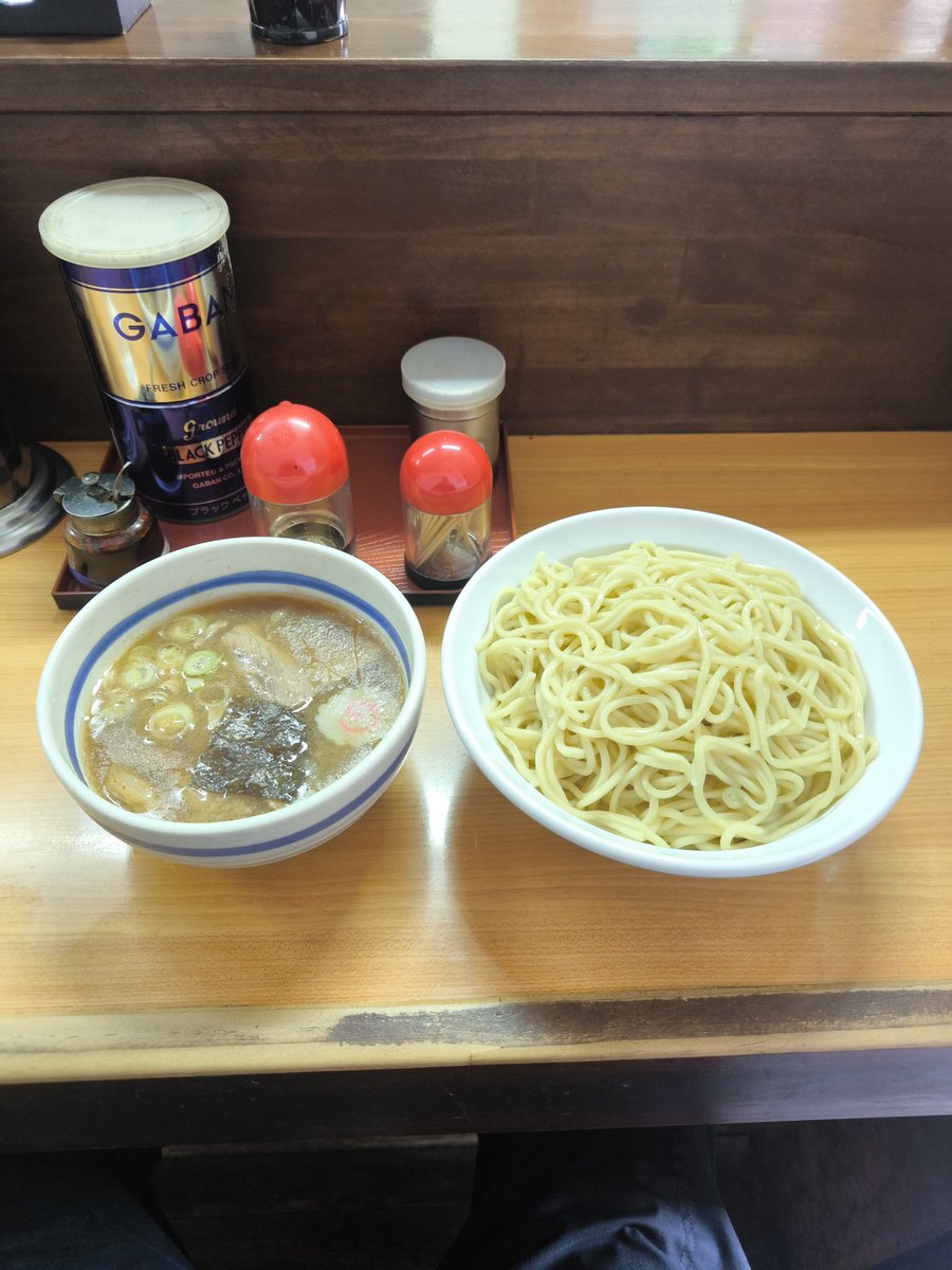 torion075's tweet photo. 今日は獨協大学前の東池袋大勝軒 弁天店へもりチャーシューをボリュームあり最高に美味しかったです。 https://t.co/wFNrElHvez