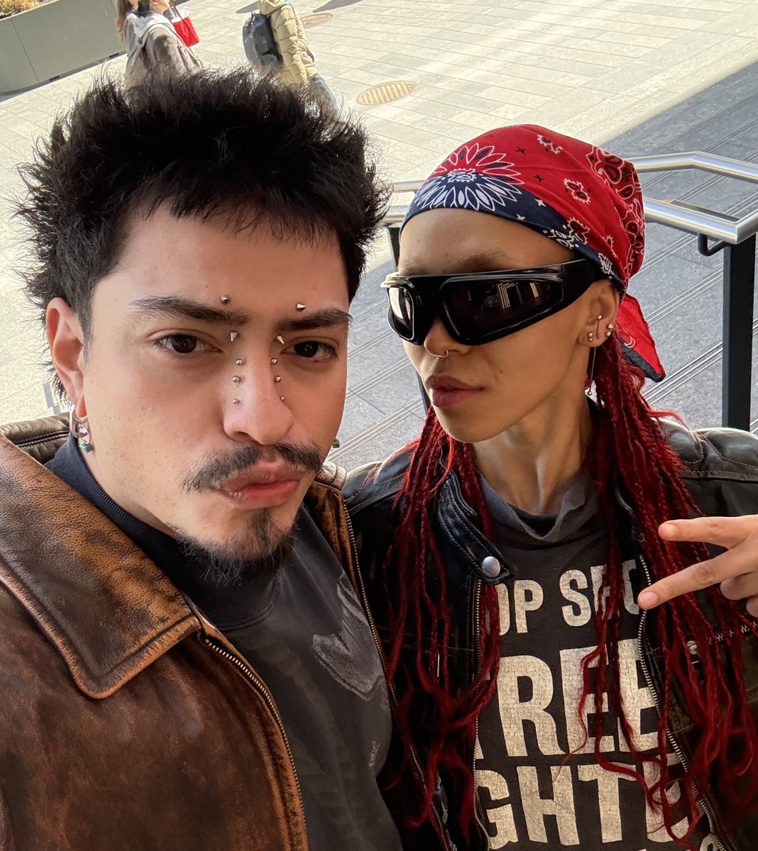 andres war tweet media