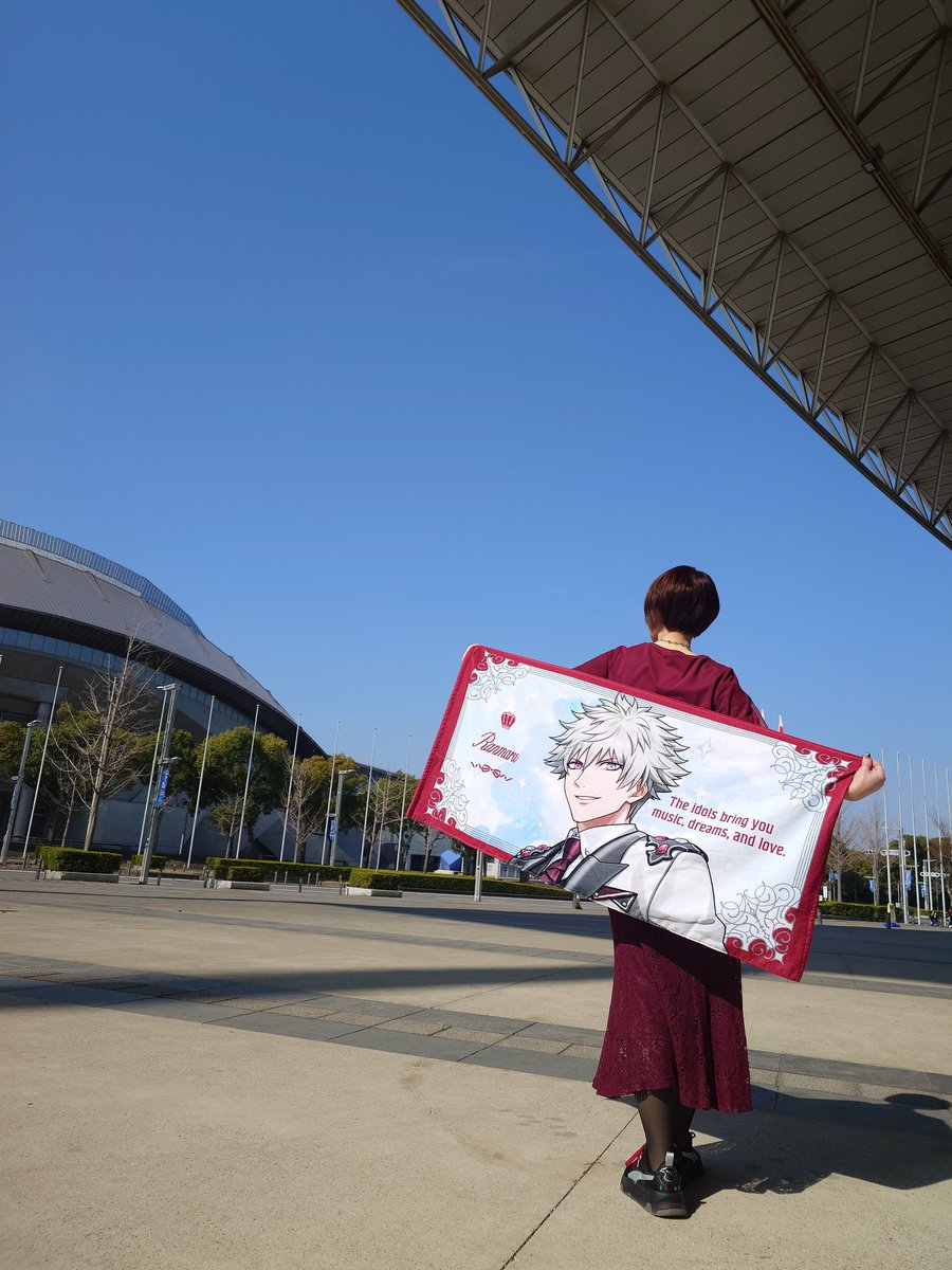 せりか@お取引 tweet media