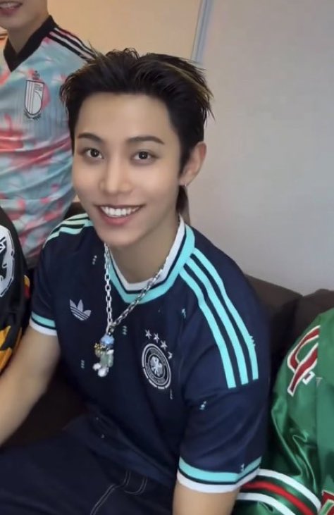 ๐ฒ๐๐๐๐๐๐ข๐๐ tweet media