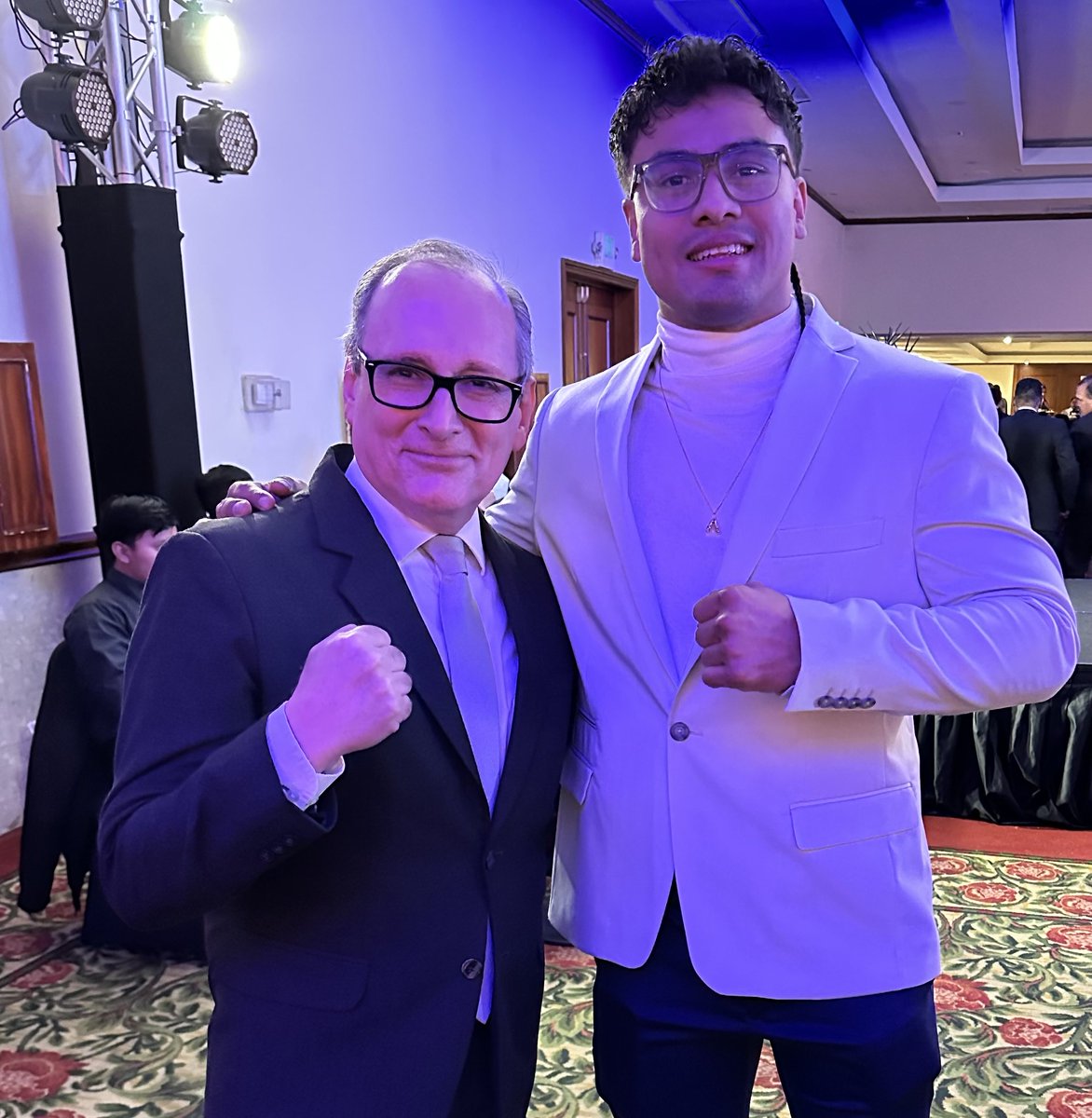 José E. Valdizán tweet media