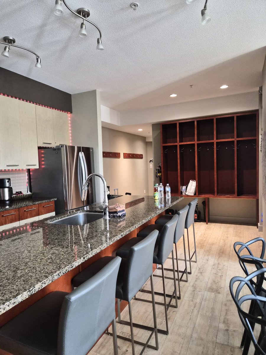 베가스부부™ (前Bryan&Tiffany) tweet media