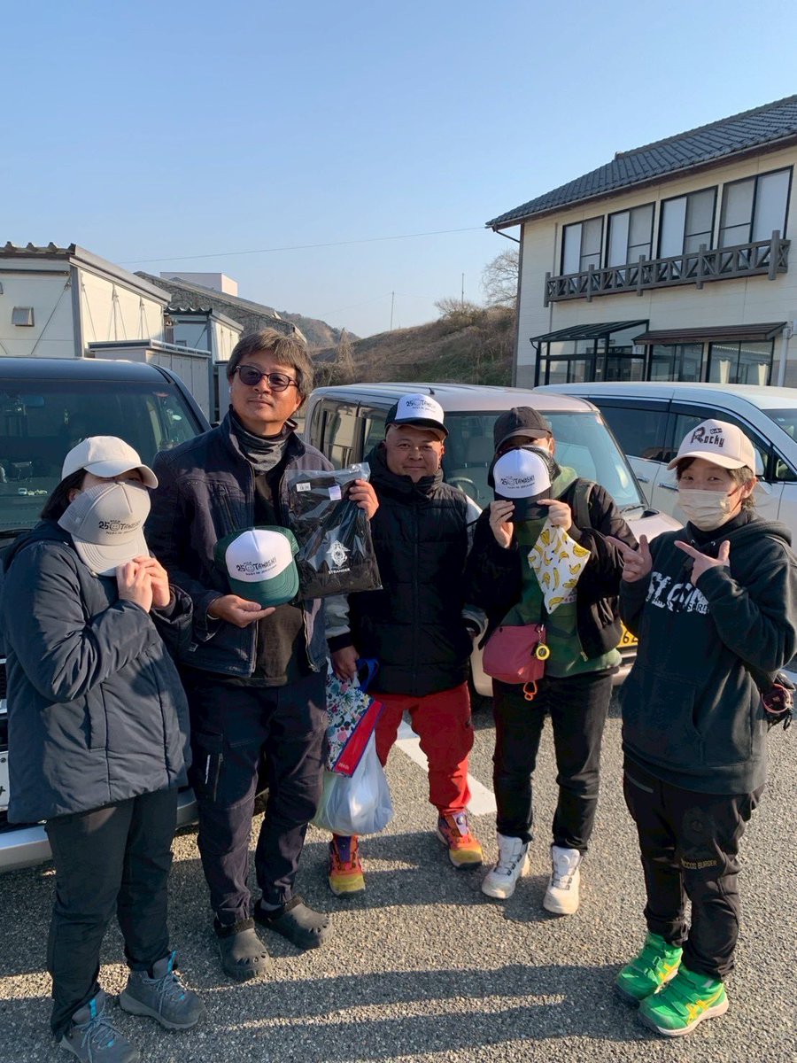 ONE_TEAM_2019's tweet image. 帰りにカミングコウベが富来で行われてるイベントにお邪魔しました。

仲間にも会えて、沢山のプレゼントを貰えて嬉しかったです！

#25TAWASHI
#STRANDER