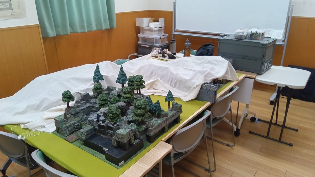 miyakami_00's tweet image. おいらもDM前日はセッション準備で夜ふかしし過ぎなので気をつけないと。
( ˘ω˘)ｽﾔｧ ﾄｳｼﾞﾂﾉｼﾞｭﾝﾋﾞﾓｱﾙｼﾅ
#dwarvenforge #dnd #trpg #テレイン #ダンドラ