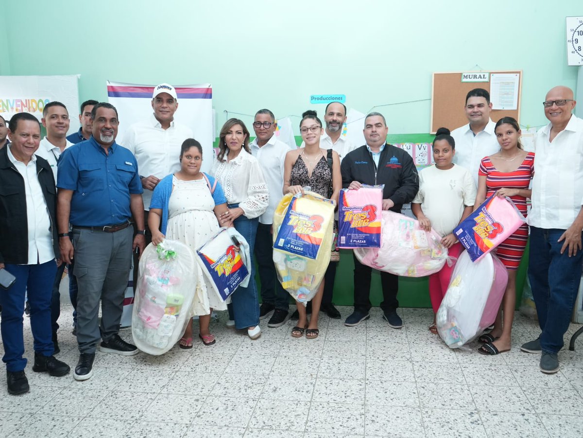 Comisión Presidencial de Apoyo al Drllo. Barrial tweet media