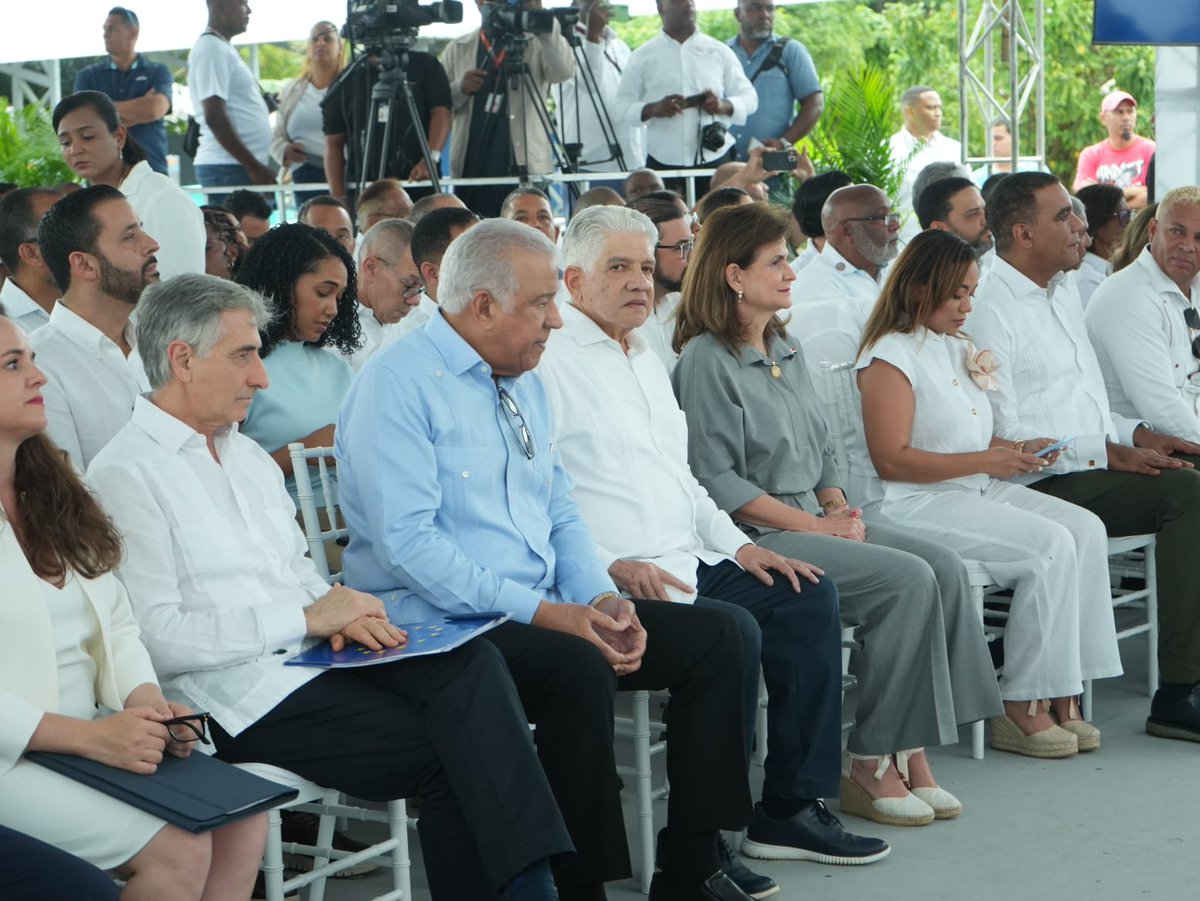 Comisión Presidencial de Apoyo al Drllo. Barrial tweet media