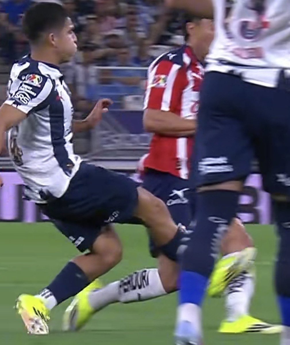 Edgar Romo🇫🇷 tweet media