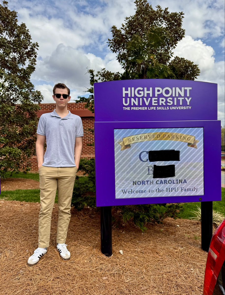 Hey Lala tweet media