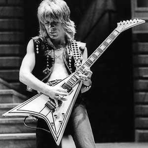 LoNero's tweet photo. We need signatures to build a #RandyRhoads memorial statue in Stough Park in his hometown of Burbank, CA. 
https://t.co/irdebjPMdg

#HonorRandyRhoads #FromBurbanktotheWorld #Ozzy #OzzyOsbourne #Burbank https://t.co/OcfhQCHzPN