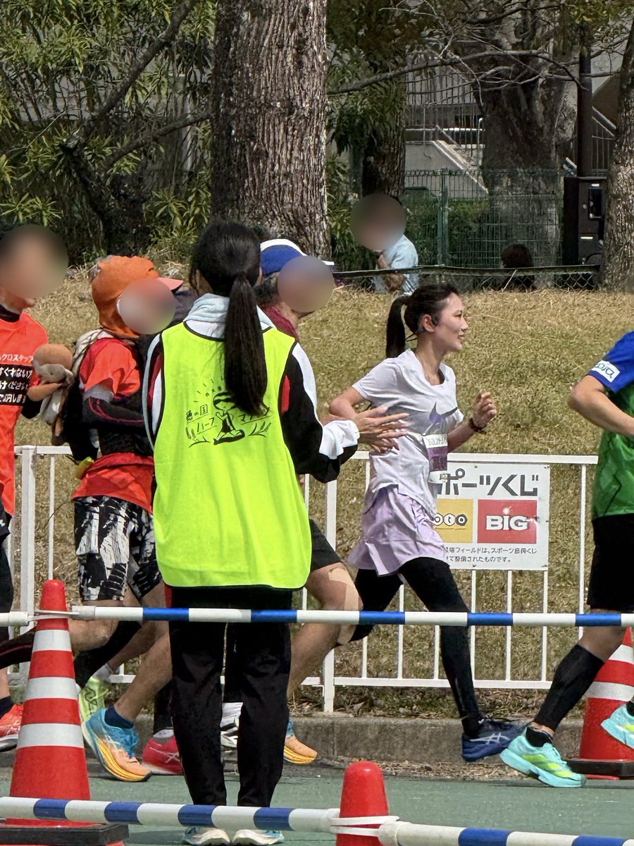 えなママ tweet media