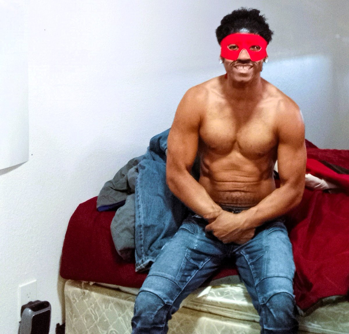 CORRELL B tweet media