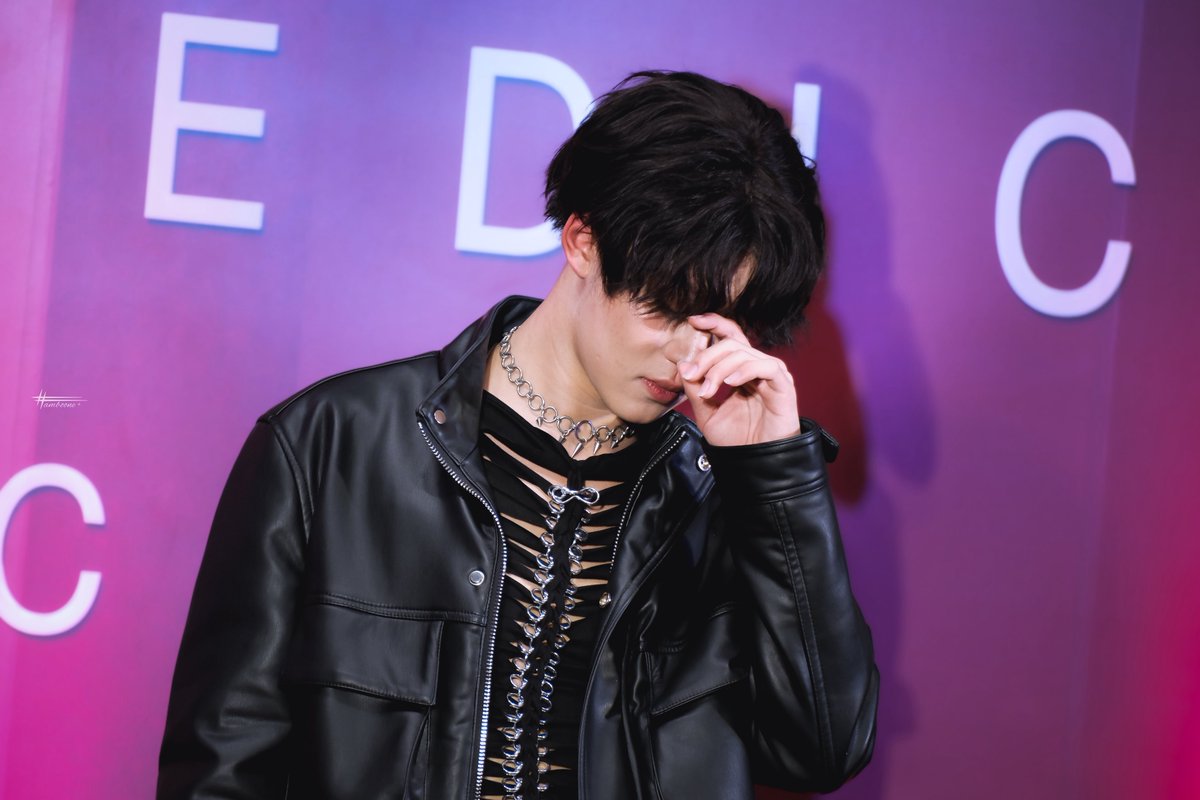 ._𝓽𝓽𝓪𝓶𝓫𝓸𝓸𝓷𝓮_. tweet media