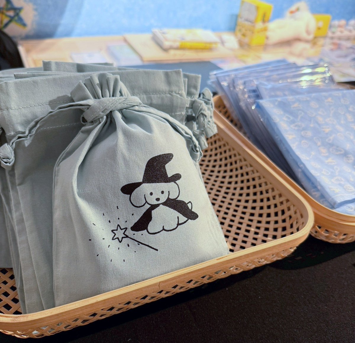 てらおかなつみ tweet media