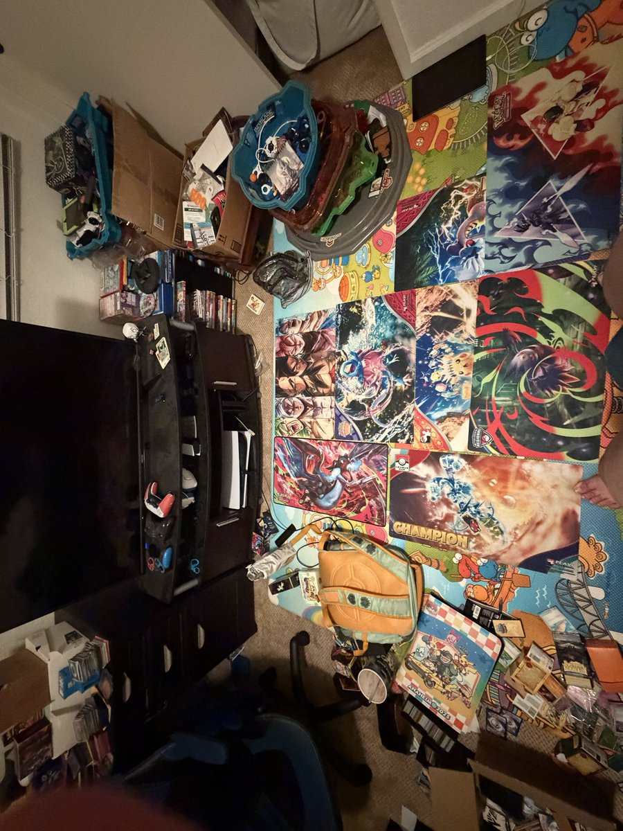 Kris Vuozzo 🔜 LA tweet media