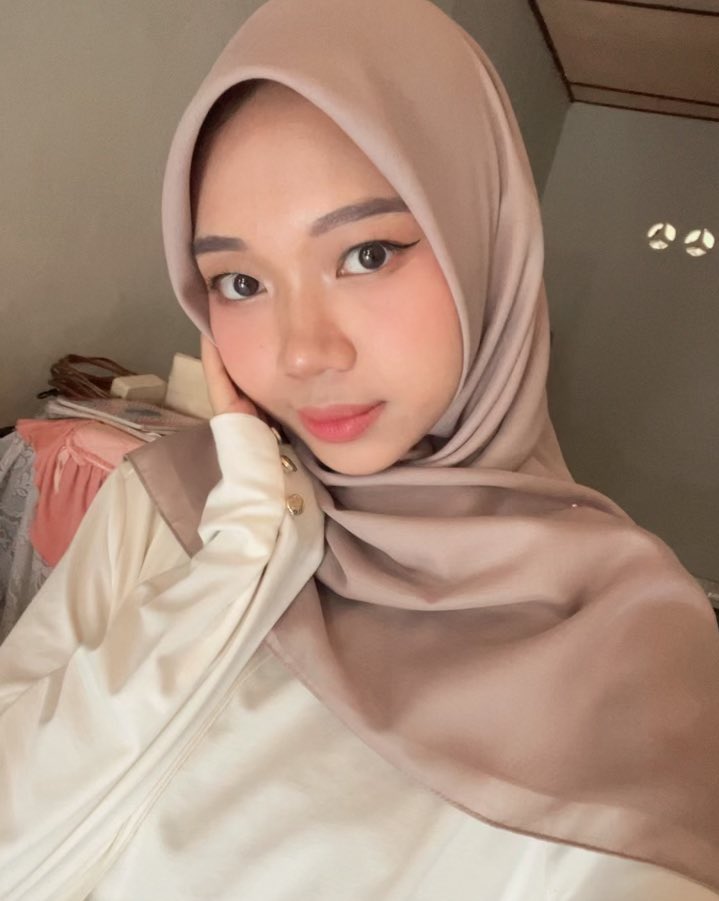 🐇 sarah ⋆。˚ ❀ tweet media