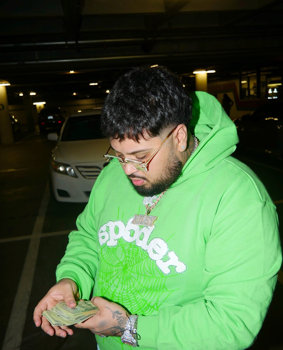 East 86th. 🎱 tweet media