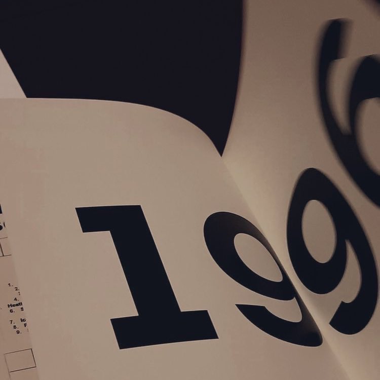 ariona is typing... tweet media