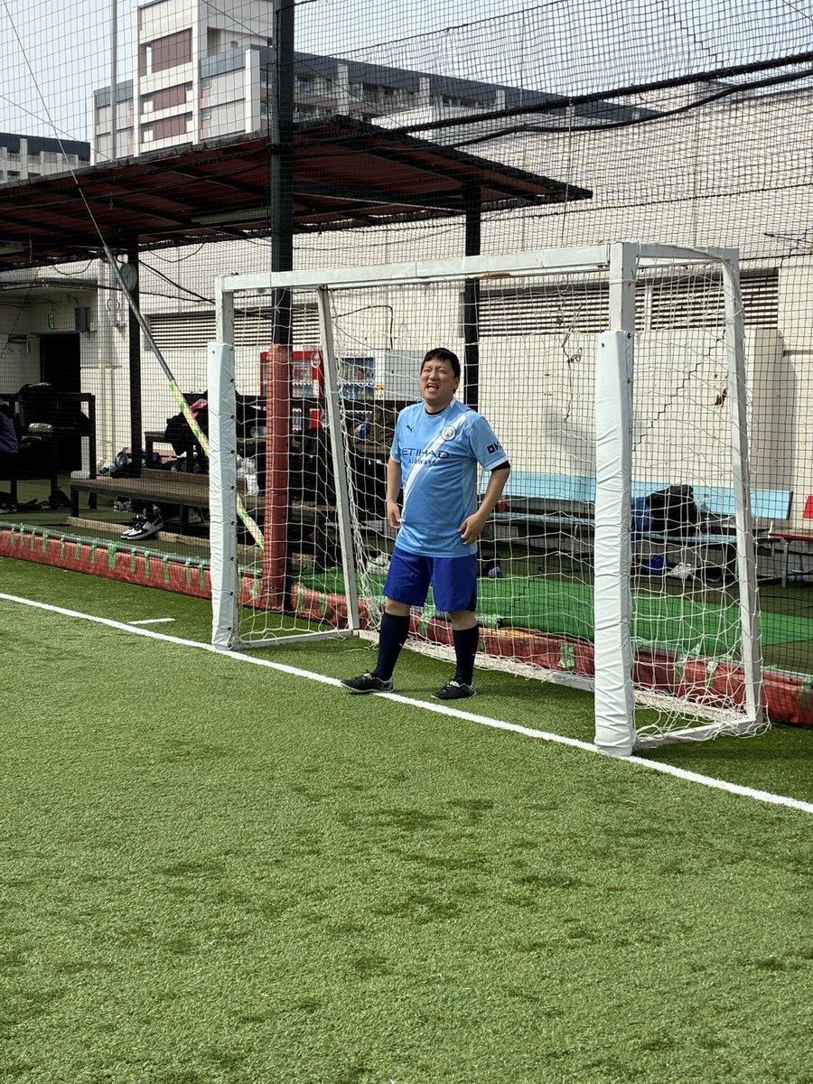 シュプおじ tweet media