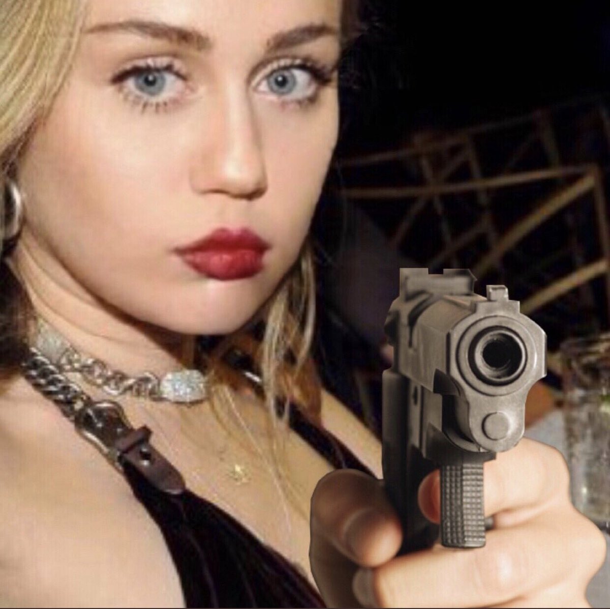 Mitchell tweet media