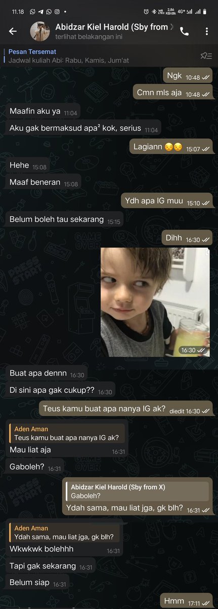 girAffe🦒 tweet media