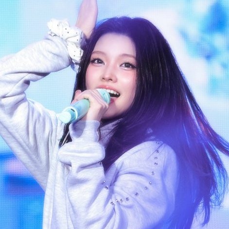 이로하 얼굴 tweet media