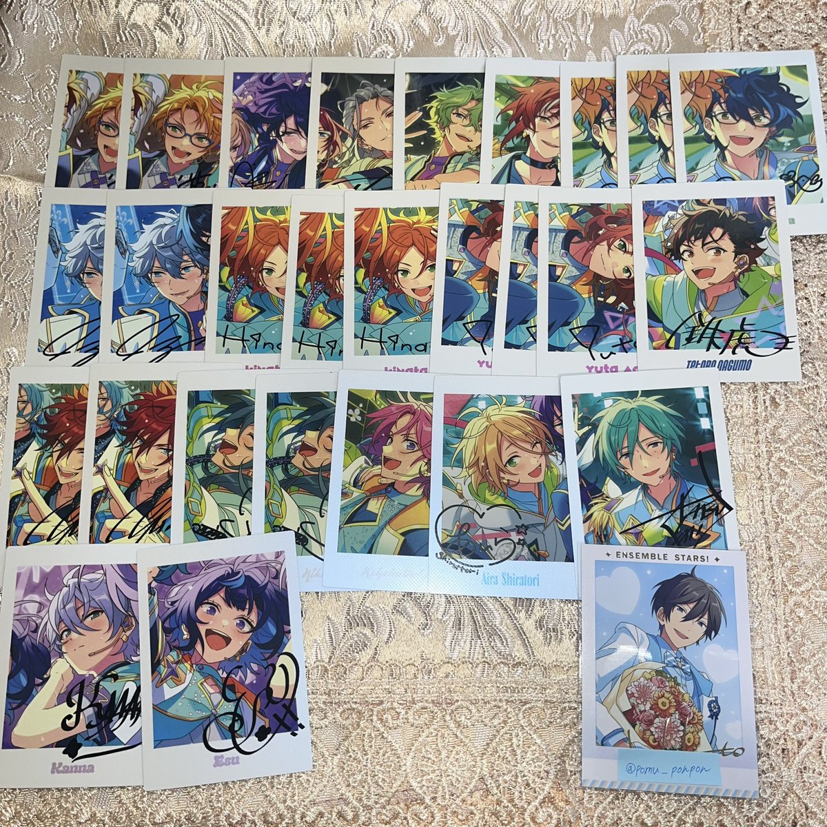 ぽむ 多忙の為返信遅くなります tweet media