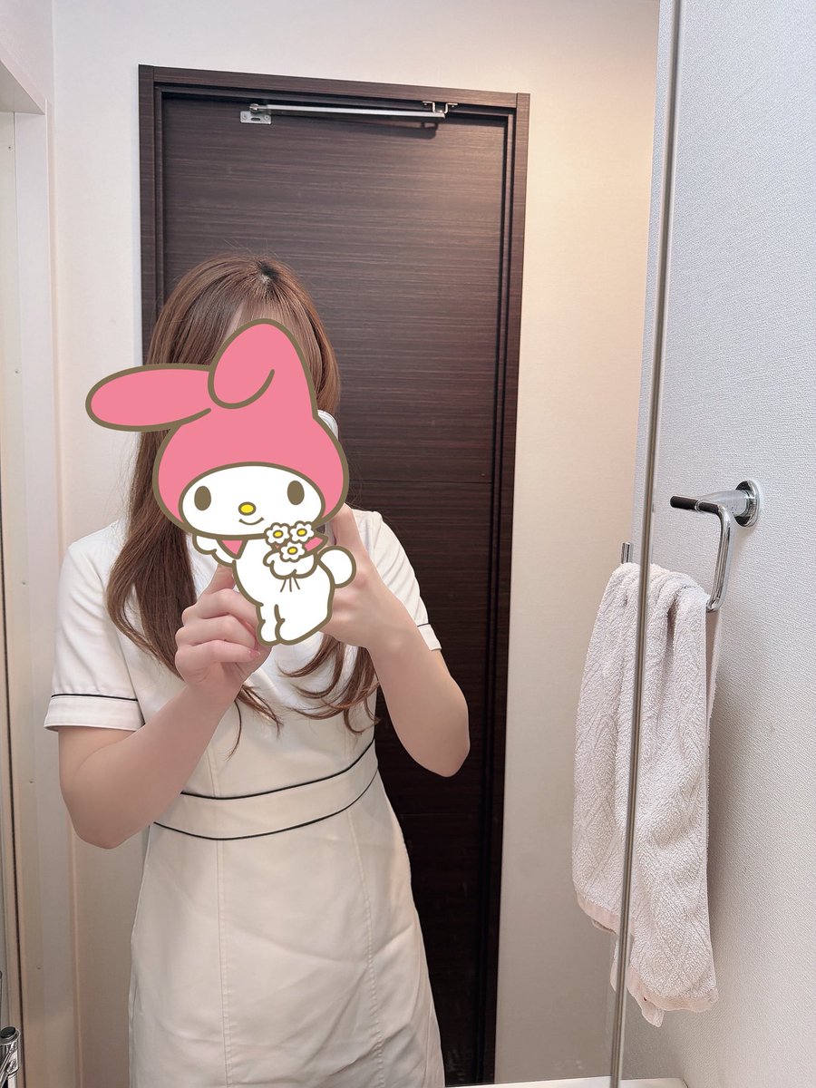 relafull_i's tweet photo. 15:00～21:00
お待ちしております♡♡ https://t.co/BwFpJJDIat