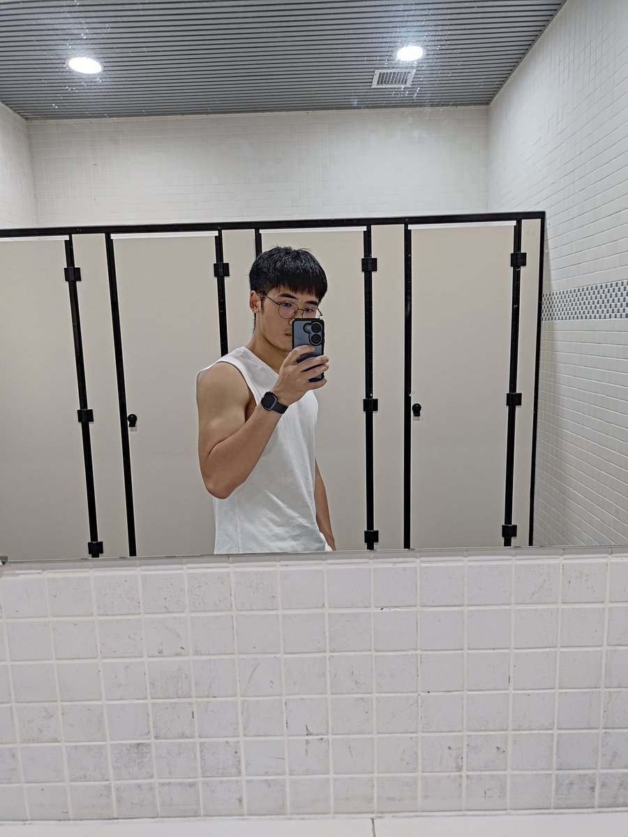 Michel Chang tweet media