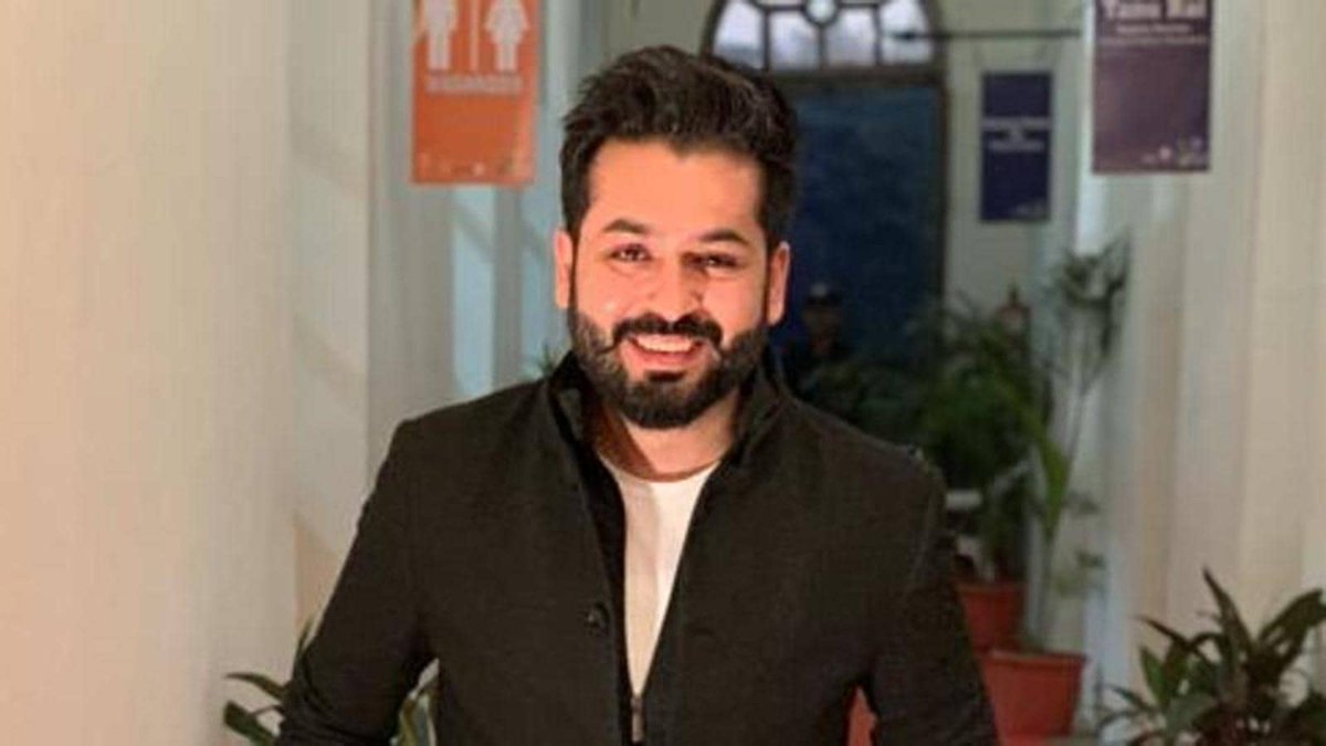 Ayushihihaha's tweet photo. • Didn't mention a single bad word for Indian muslims
• Entire movie was about an Indian spy in Pakistan to avenge the terror attacks in India 
Aditya Dhar single handedly exposed the faces of Pakistan lovers in India who got rattled over a movie https://t.co/HTEDsIISUn