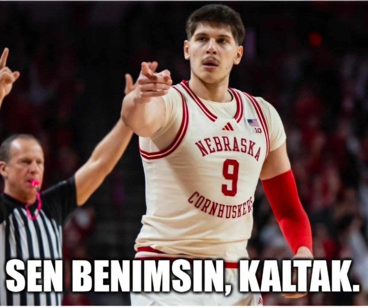 Hopelessly Husked tweet media