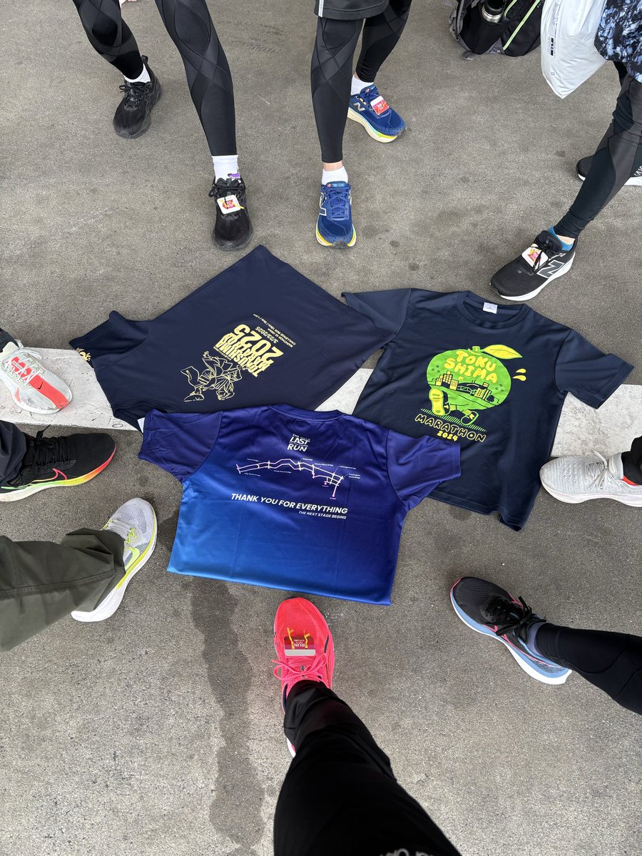 粒あん tweet media