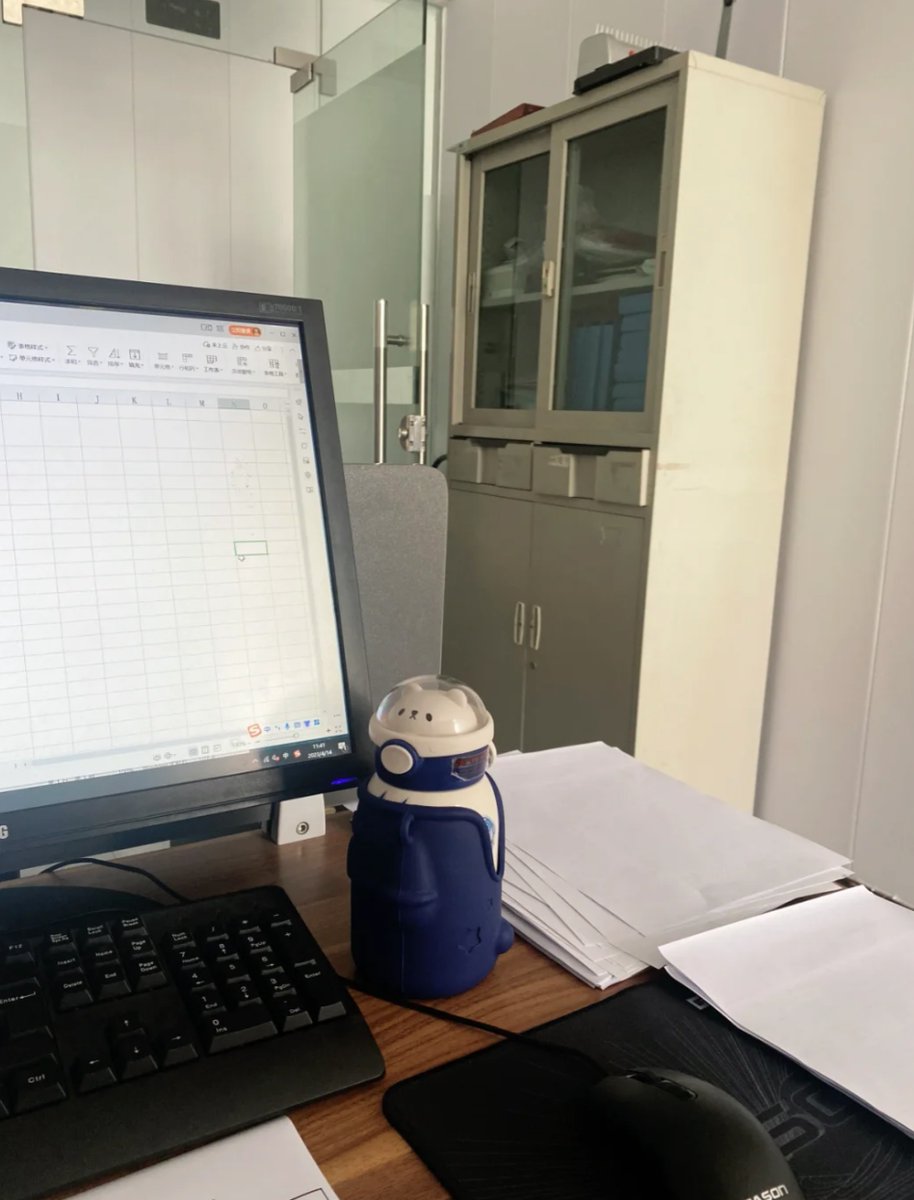 მ ო ყ Γ υ l l tweet media