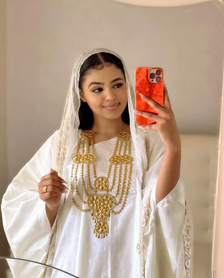 Zainab B ali tweet media