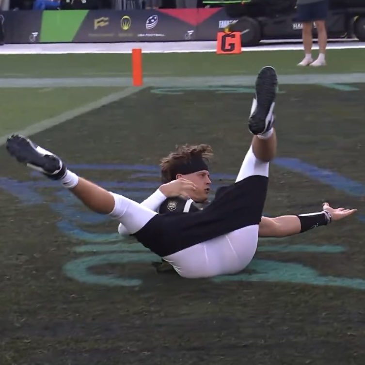 ❤️‍🩹 tweet media