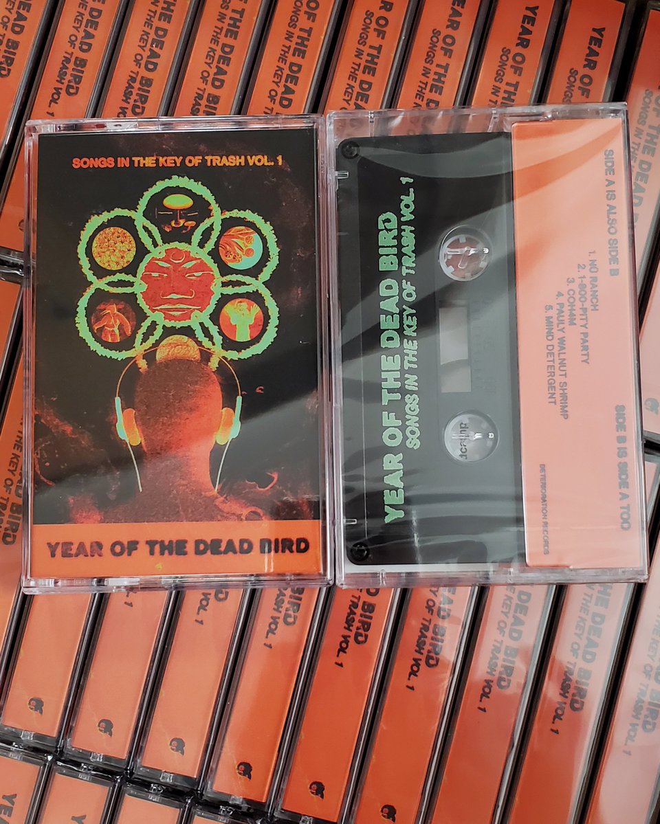 LRPRSNTS tweet media