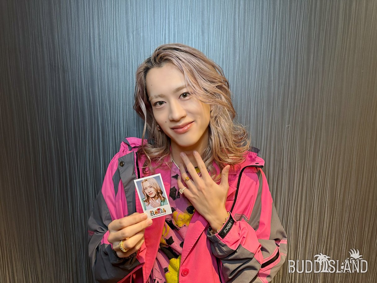 BUDDiiSLAND tweet media