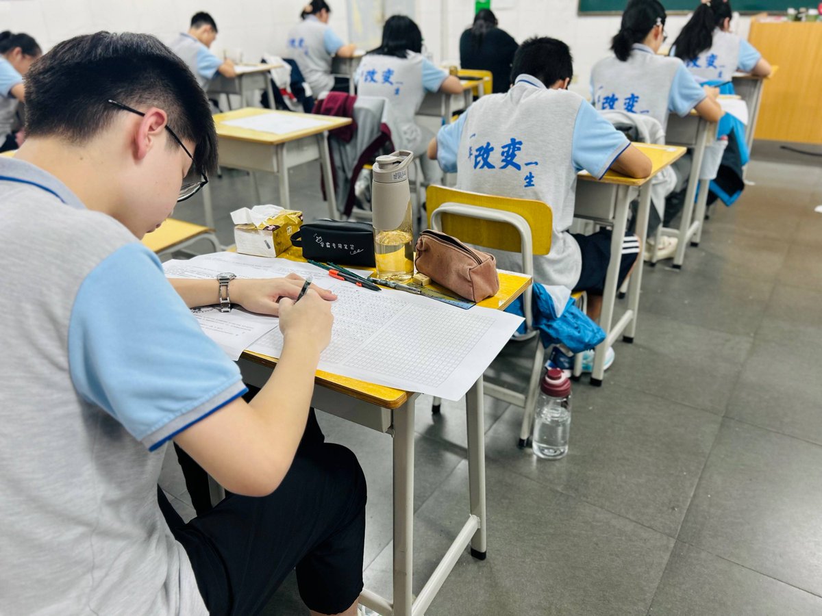 Mahmoud Al Hafez tweet media