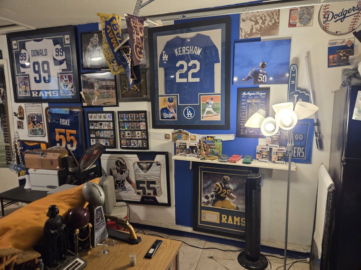 ZoroRivera tweet media