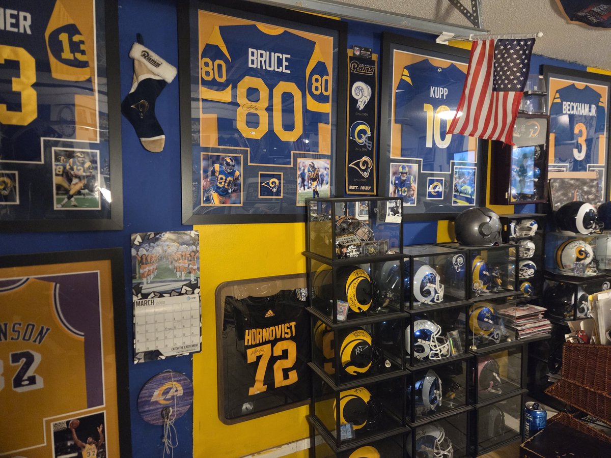 ZoroRivera tweet media