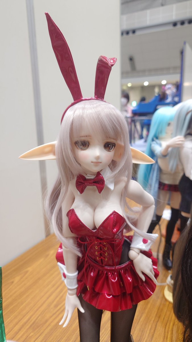 14時半頃少しだけ卓に行きまして、うちのバニー着せてくれてる方にお声掛けて写真撮らせていただきました📸✨☺