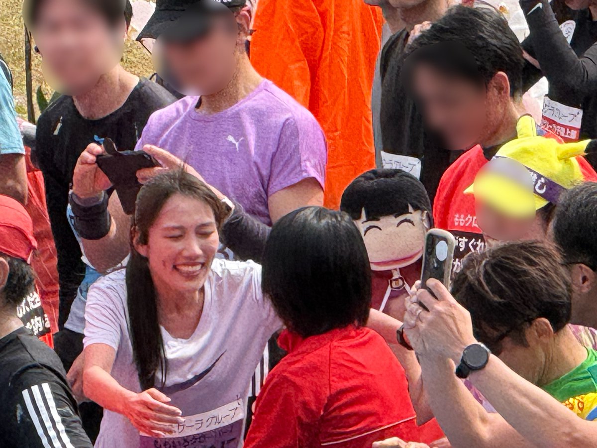 えなママ tweet media